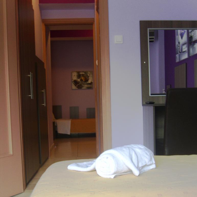 Iridanos Hotel Andíkira Kültér fotó