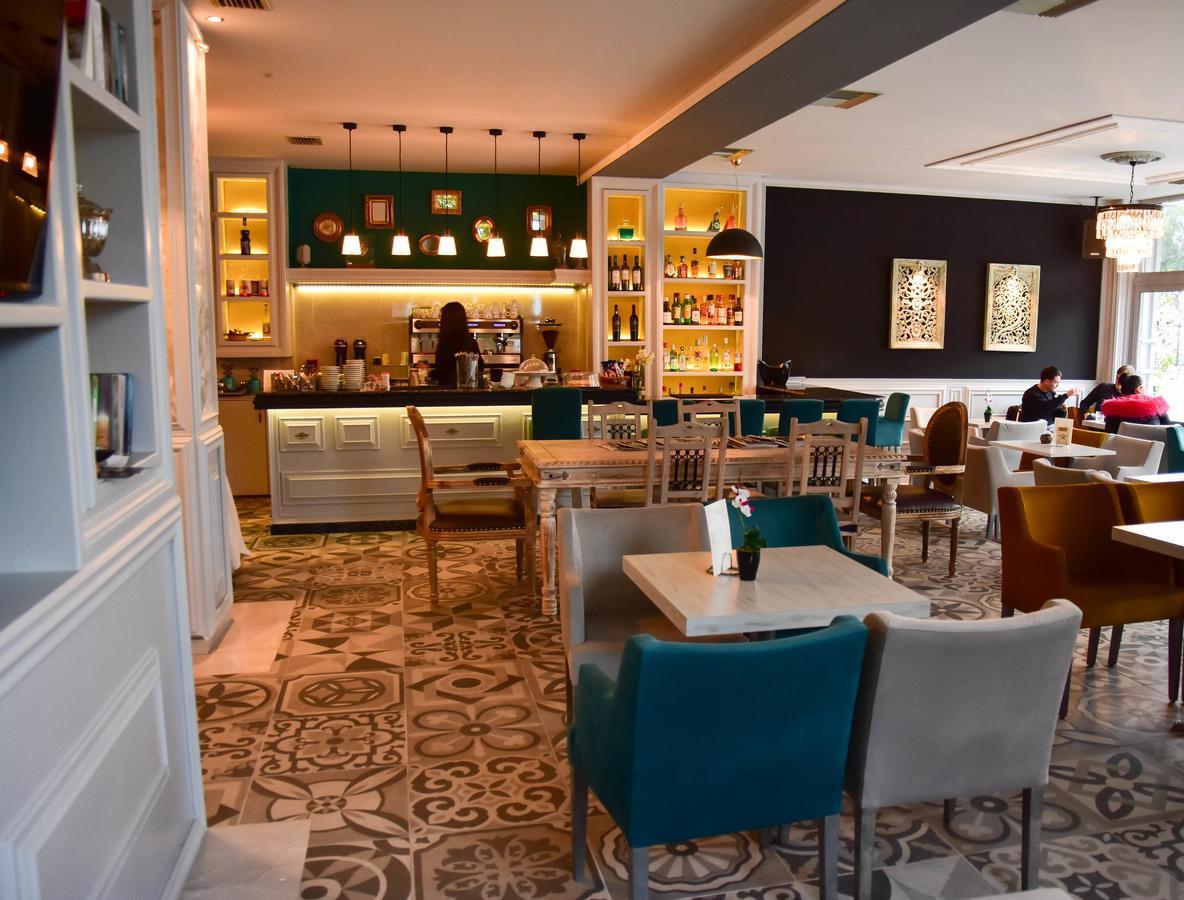 Iridanos Hotel Andíkira Kültér fotó